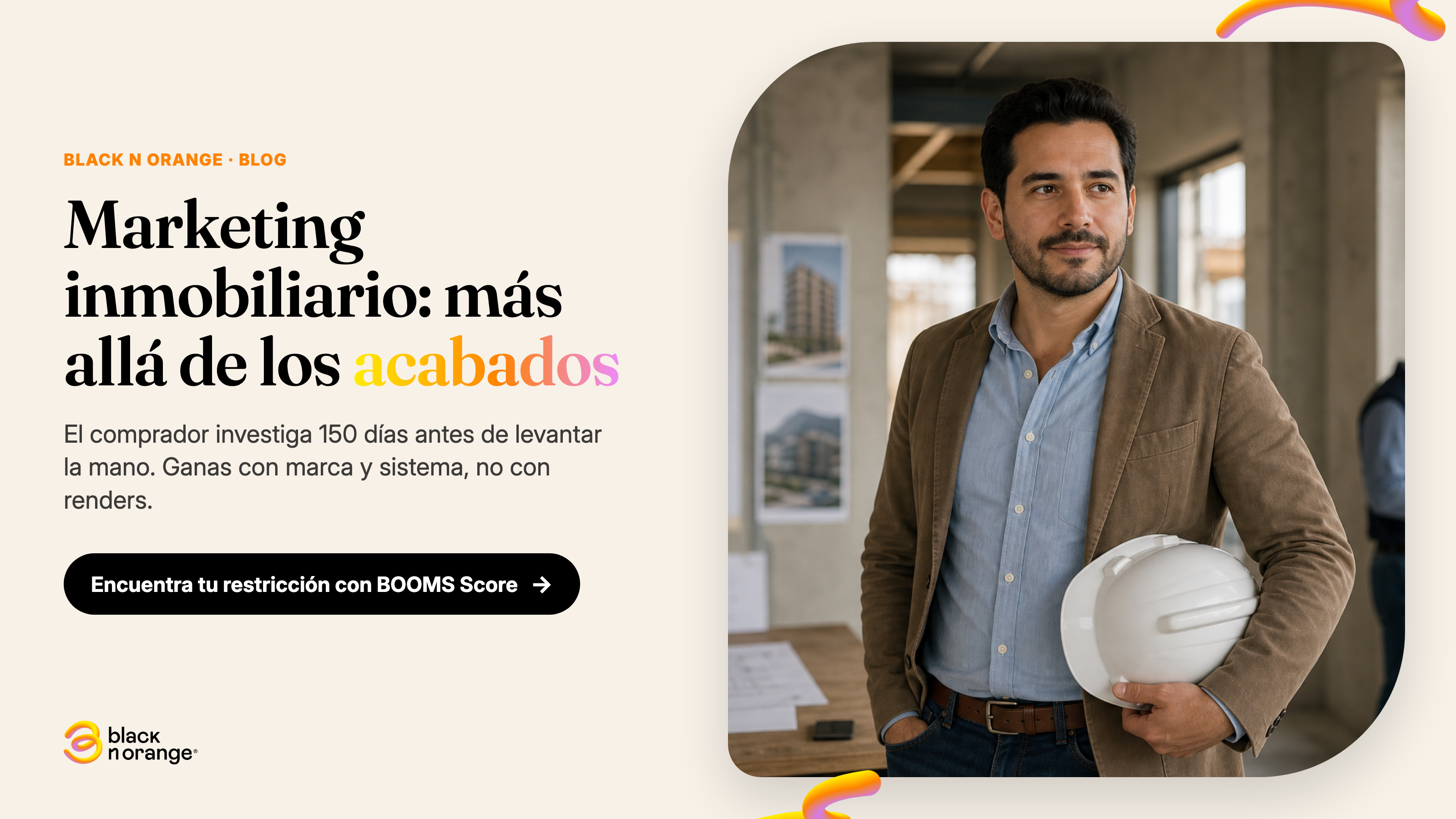 Director comercial inmobiliario analizando un sistema de demanda y CRM frente a un proyecto de bienes raíces